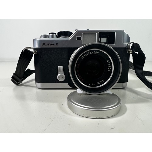 346 - Voigtlander Bessa-r camera and lens