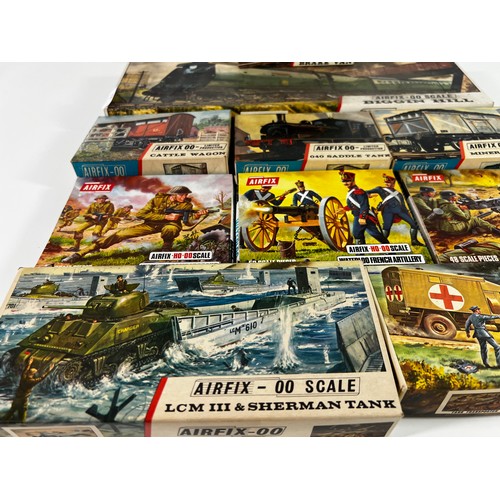 314 - 10 Various vintage airfix kits