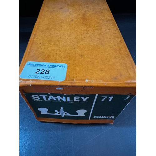 228 - Boxed Stanley.71 router plane