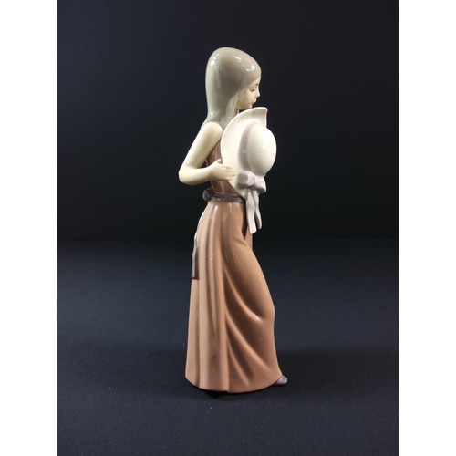 35 - Lladro lady figure