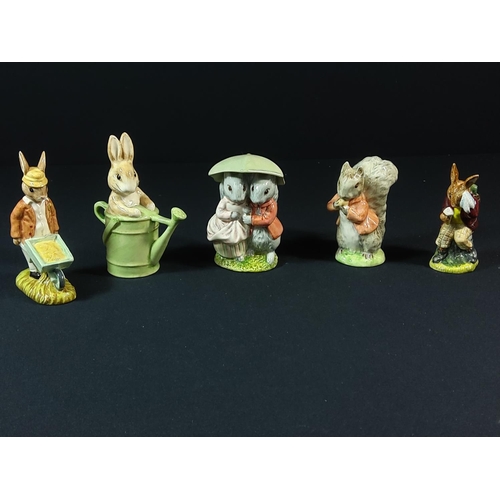 79 - 3 Beswick Beatrix Potter figures and 2 Royal Doulton Bunnykins figures (Billie Bunnykins A/F)