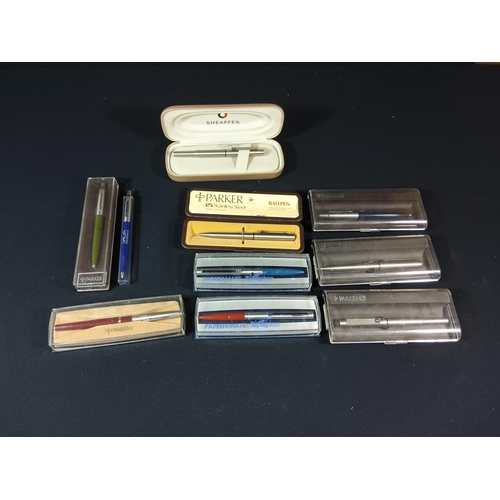 83 - 9 Boxed Parker pens and Sheaffer pen set