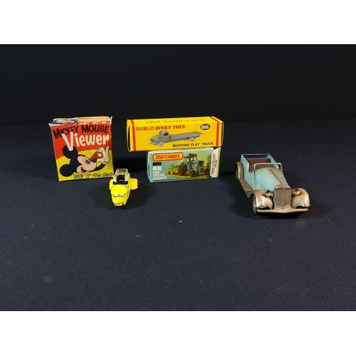 88 - 4 Model vehicles and Mickey Mouse viewer