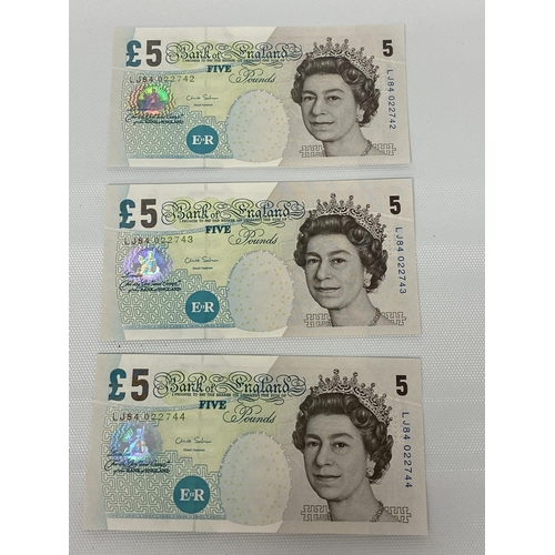 573 - 3 Vintage consecutive £5 notes