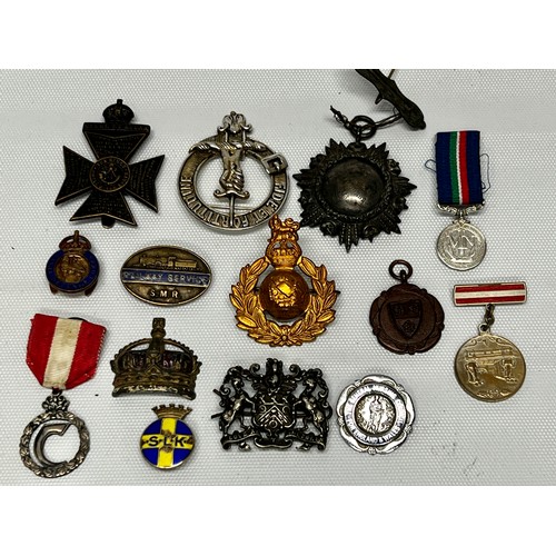 610 - Quantity of various miniature medals, railway badges, cat badges etc