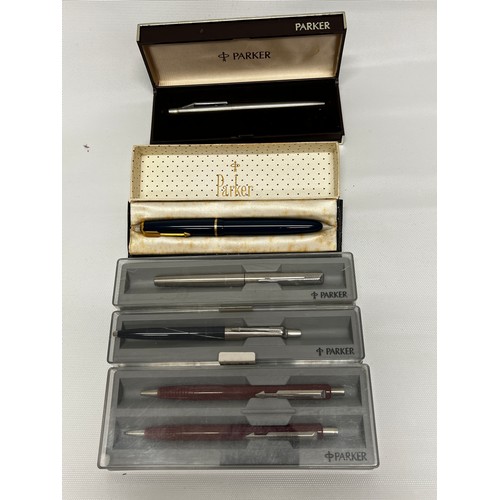 575 - 3 boxed Parker ballpoint pens, boxed Parker 2 pen set and a boxed vintage Parker fountain pen with 1... 