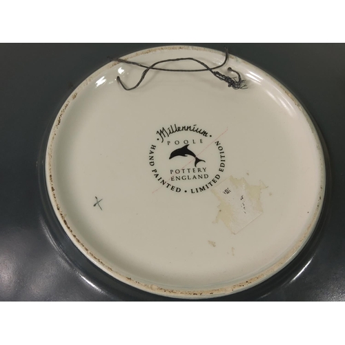 147 - Poole Millennium charger, approx 41cms diameter