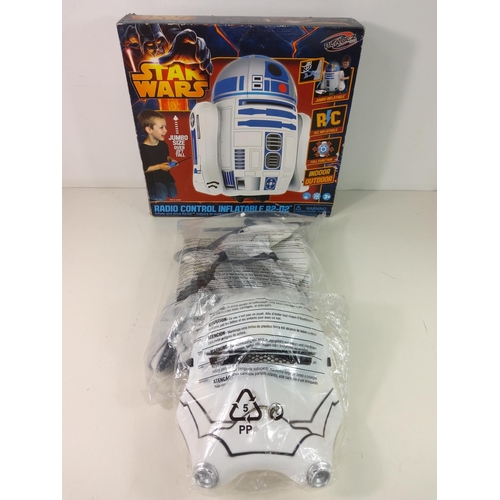 221 - Inflatable radio controlled R2D2 and Star Wars costume