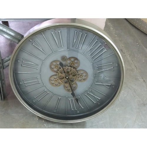 14 - Round cased clock, 60cms diameter