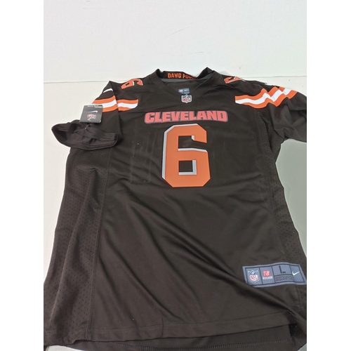 176 - New and tagged Cleveland NFL top