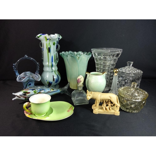 240 - Qty of glass and chinaware including Crown Devon and Royal Winton