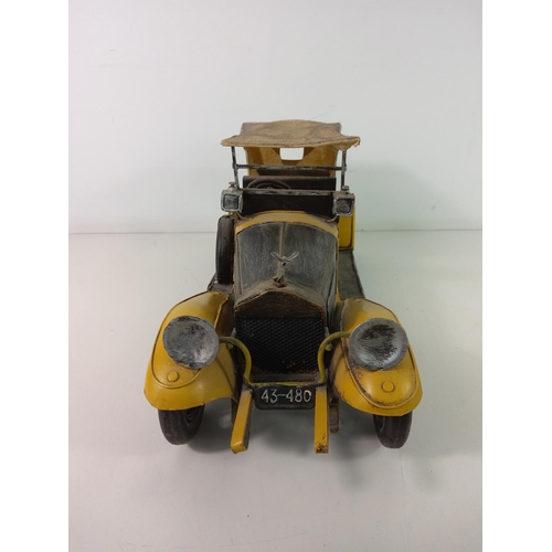 302 - Tin plate model car