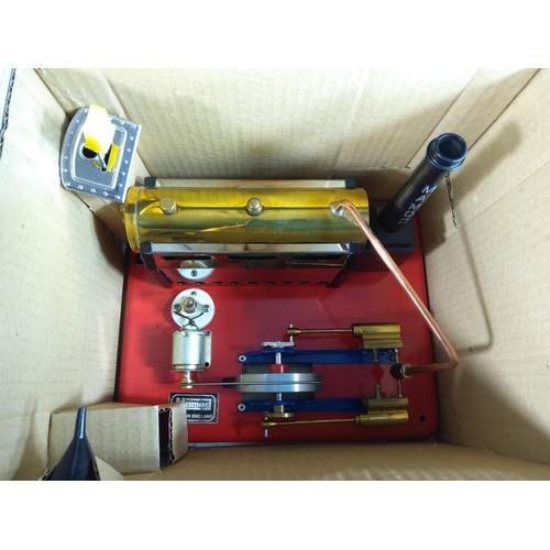 89 - Boxed mamod stationary engine