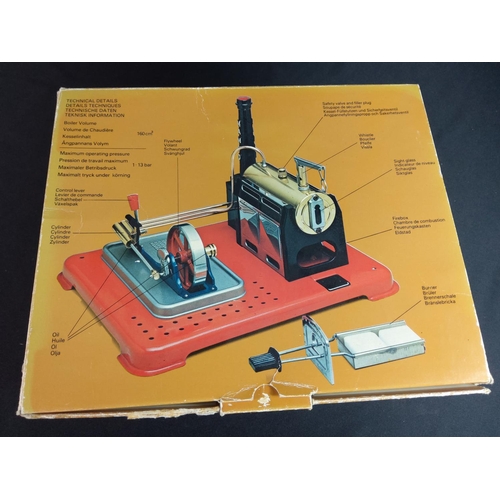 89 - Boxed mamod stationary engine