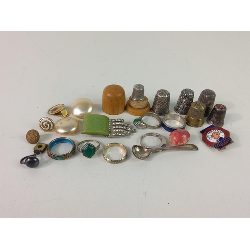 649 - Thimbles and interesting items, including silver rings