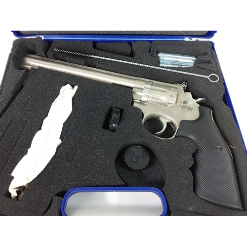 670 - Umarex replica Magnum 44 .177 air pistol, gas powered