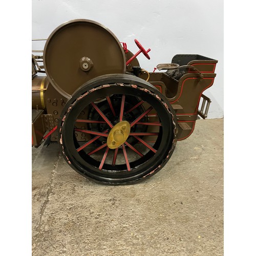 326 - Large live steam traction engine, approx 135cms in length, 59cms in width & 82cms in height