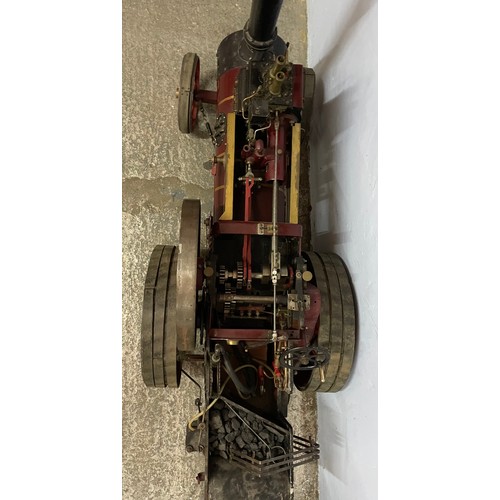 327 - Large live steam traction engine, approx 130cms in length, 56cms in width & 80cms in height