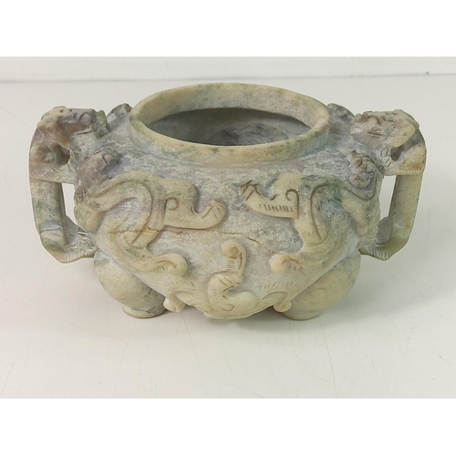 299 - Oriental marble dish and polished stone