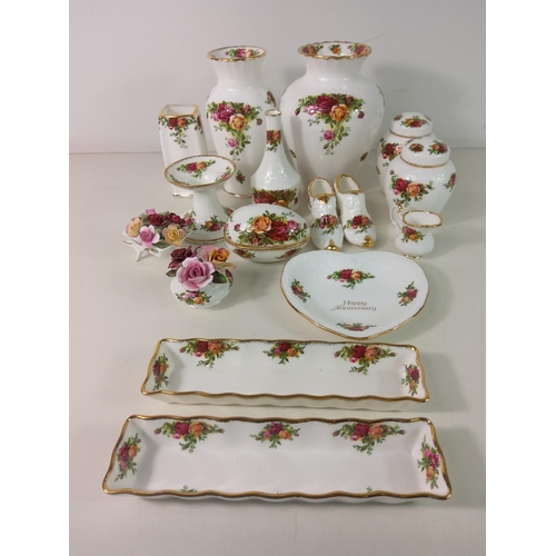 300 - Various Royal Albert Old Country Roses items