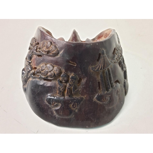 306 - Oriental carved horses hoof