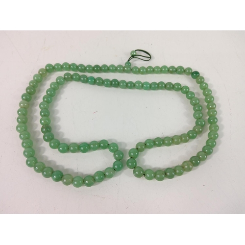 309 - String of jade green beads