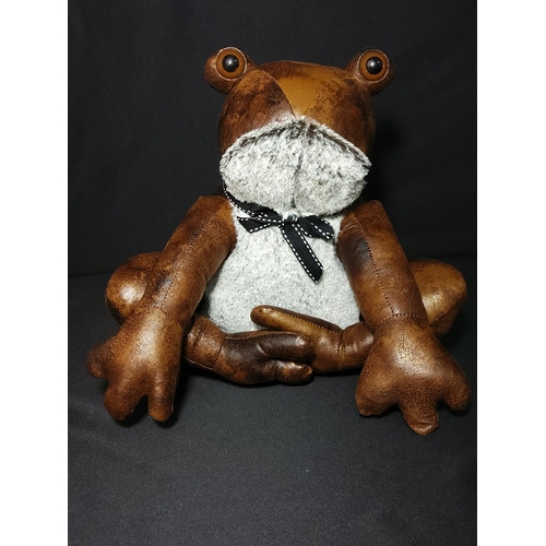 189 - Faux leather frog doorstop