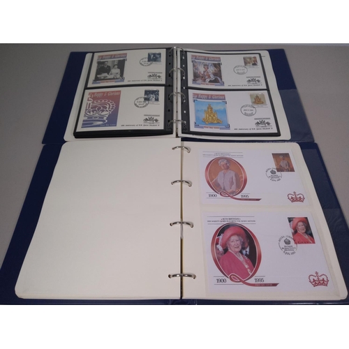 2 - 2 albums of Royal family First Day covers