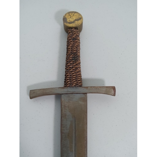 396 - Eastern dagger and short sword