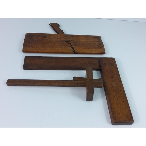 119 - Vintage wooden plane, marking gage and tri square, one marked 'Stewart'