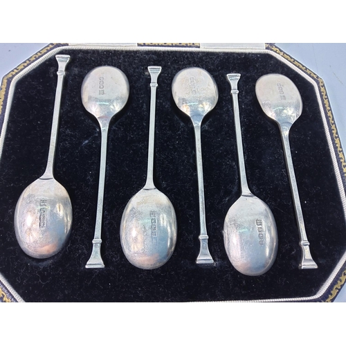 279 - Cased set of silver teaspoons 65g