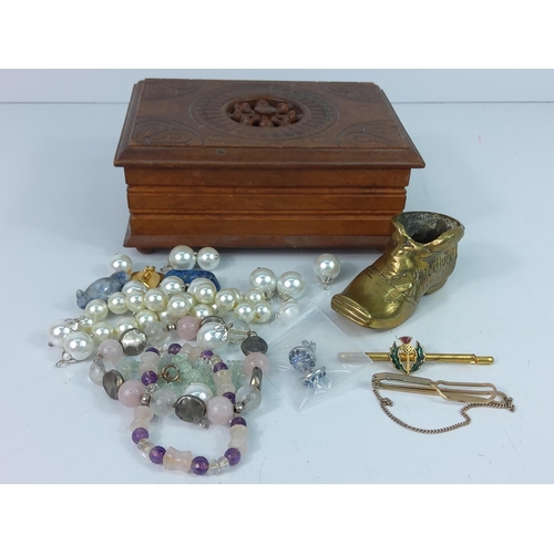 321 - Wooden box of jewellery and interesting items