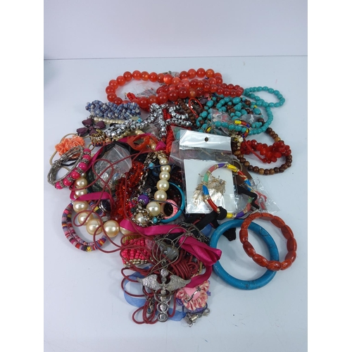 362 - Box of costume jewellery