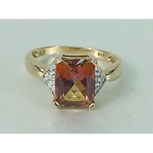 307 - 9ct gold stone set ring set with diamonds, size O