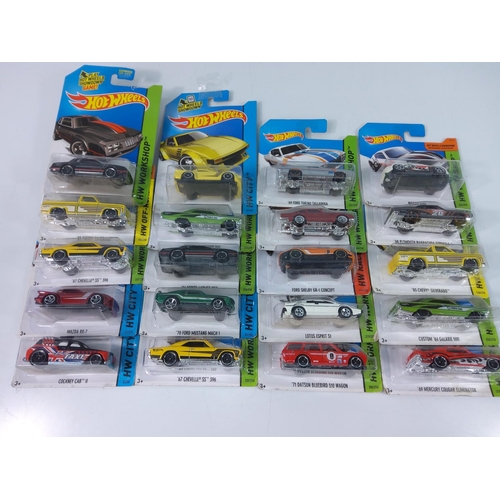 62 - Hot Wheels blister pack cars