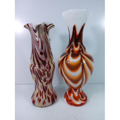 176 - 3 art glass vases