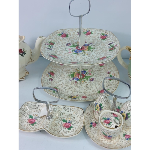 240 - Vintage china and teaware