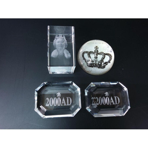 289 - 4 boxed glass paperweights