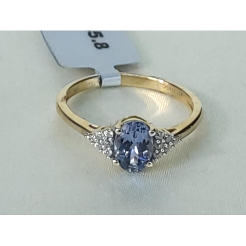 264 - 10ct gold stone set ring, size P
