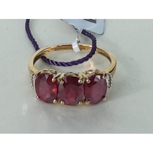 270 - 9ct gold stone set ring, size R