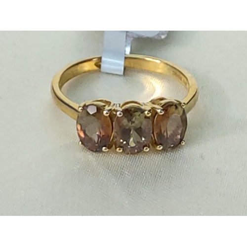 274 - 10ct gold stone set ring, size P