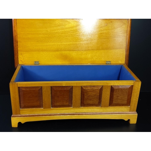 95 - 2 vintage wooden boxes