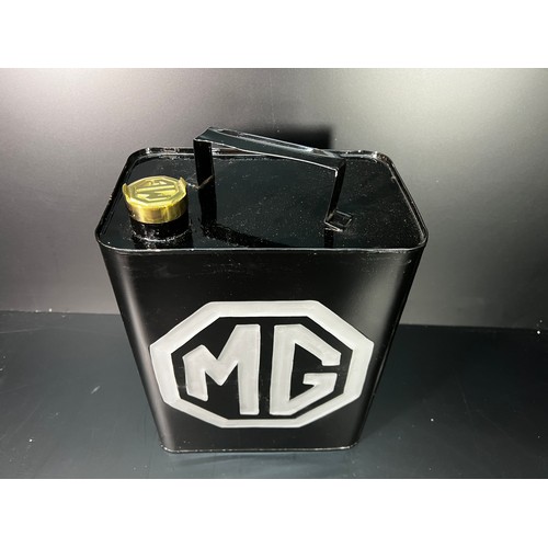 104 - MG oil can - 33 X 24 X 16CM