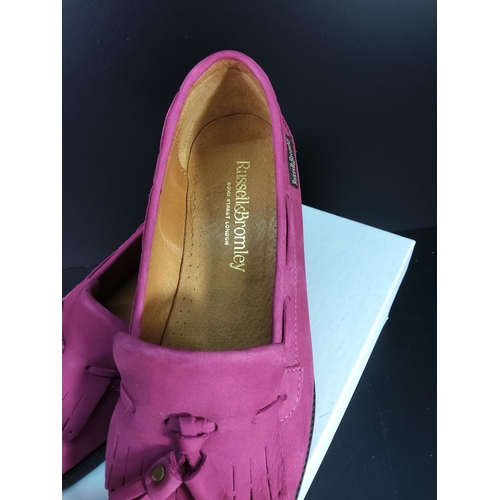 115 - Pair of ladies Russell and Bromley shoes size 5