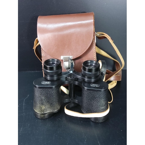 163 - Small pair of boxed and cased Carl Zeiss binoculars, 8 x 30 magnification