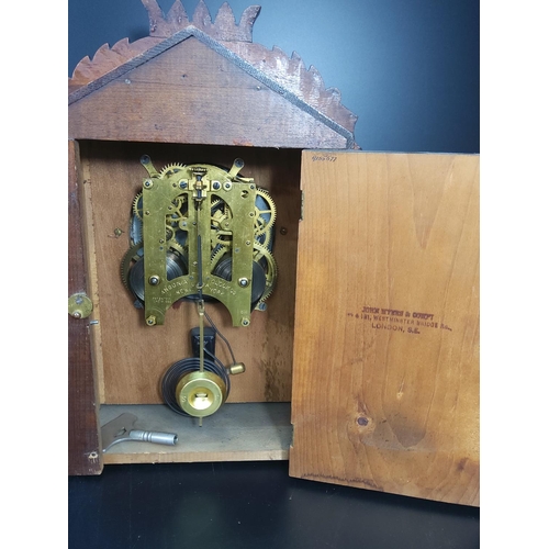 194 - Antique wooden mantel clock