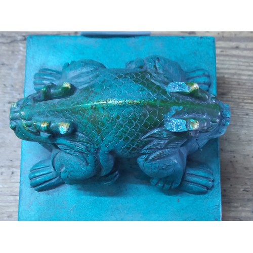 267 - Large green oriental seal, 13 x 10 x 10cms