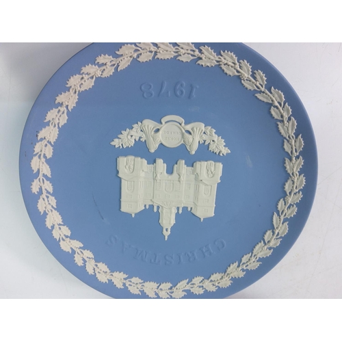 119 - 16 Wedgwood Jasperware year plates and a Jasperware bowl