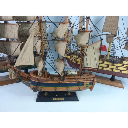 128 - 4 vintage model ships