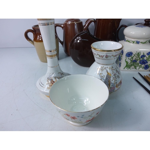 53 - Qty of Portmerion tea and dinnerware and box of china